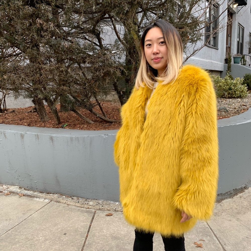 Faux fur yellow coat | Beyoncé Lemonade, anyone?